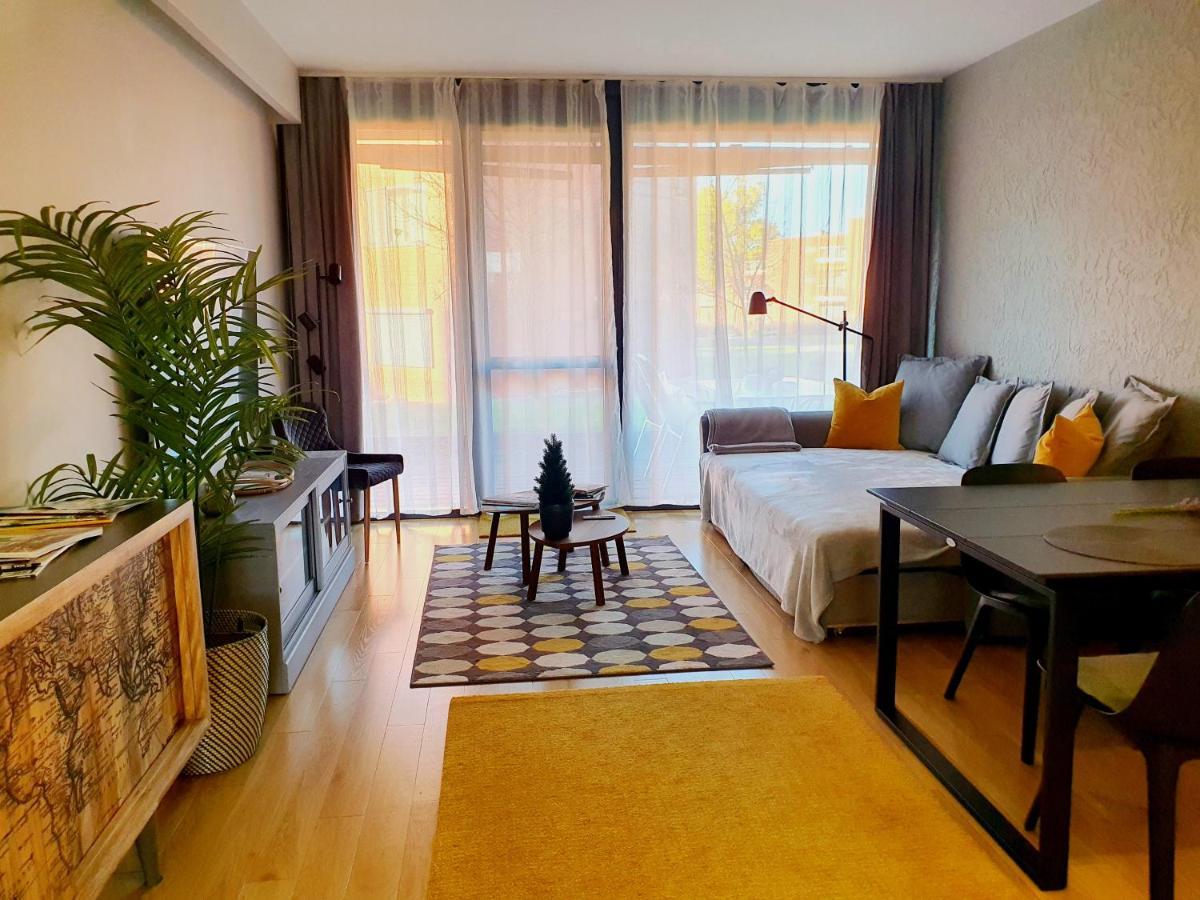 Bl Lakeside Apartman Balatonlelle Εξωτερικό φωτογραφία