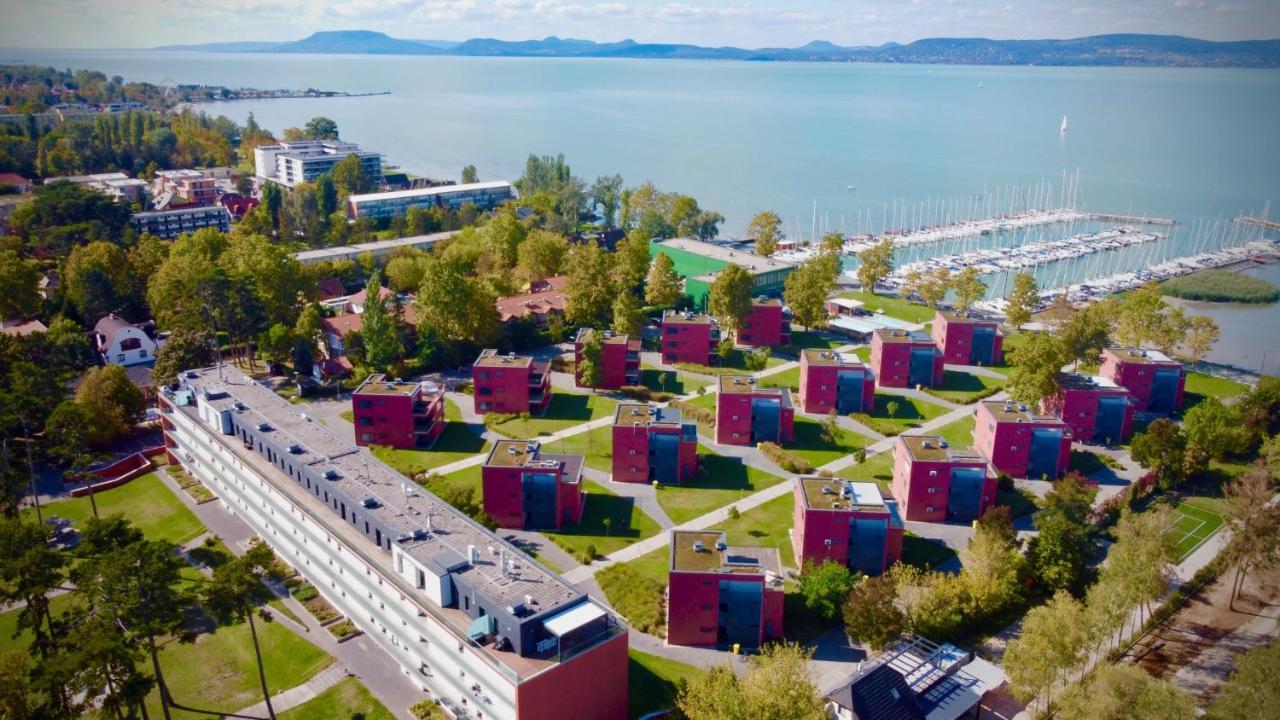 Bl Lakeside Apartman Balatonlelle Εξωτερικό φωτογραφία