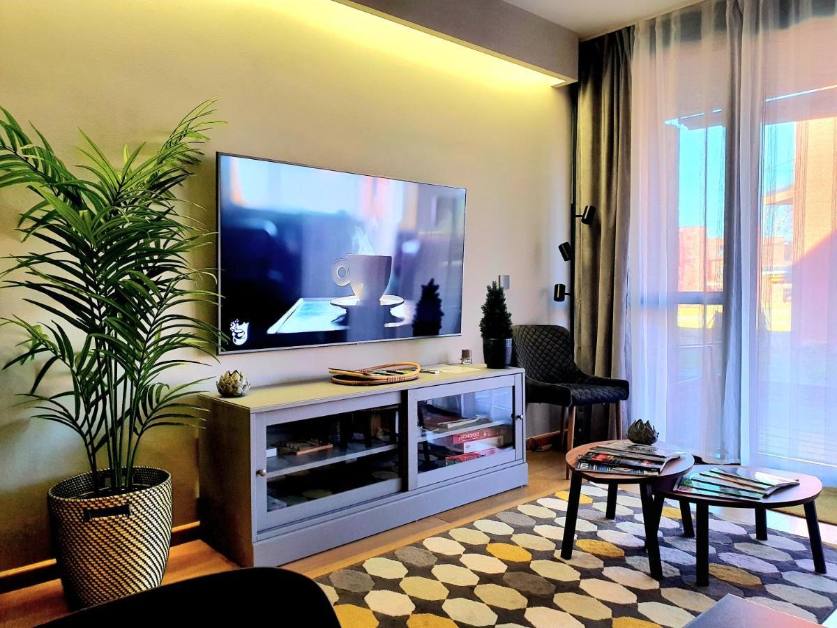 Bl Lakeside Apartman Balatonlelle Εξωτερικό φωτογραφία